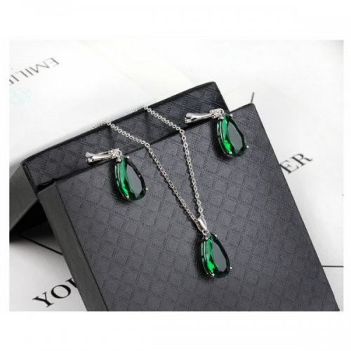 Set argint femei Adeline, Verde, Elemente Swarovski Set argint femei Adeline, Verde, Elemente Swarovski